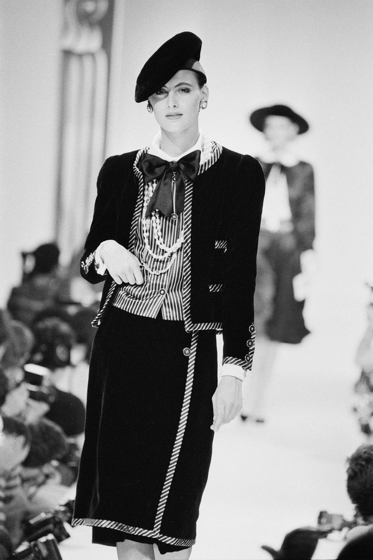 Chanel Haute Couture осінь-зима 1983 року.3