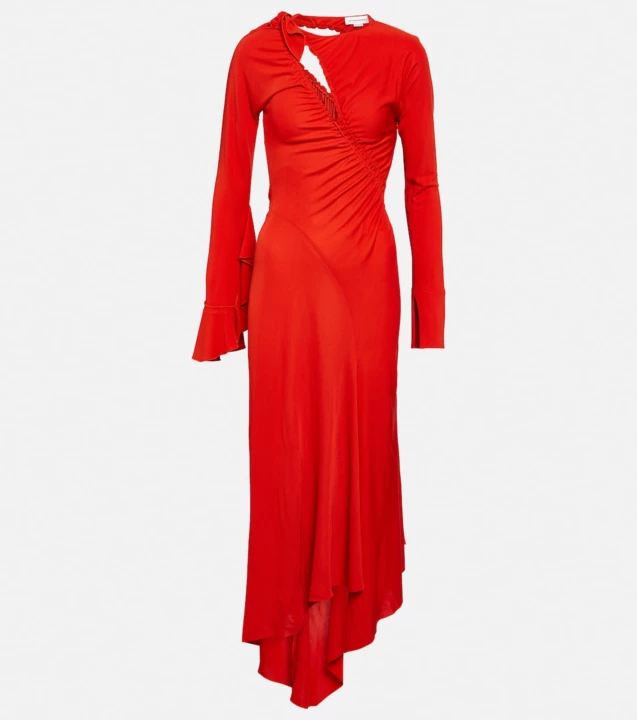 Найгарніші червоні сукні в колекціях весна-літо 202411