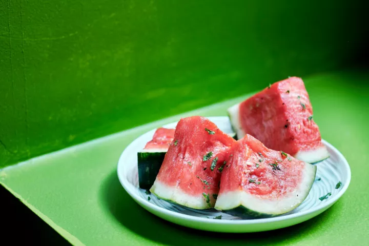 Нажмите и перетащите3