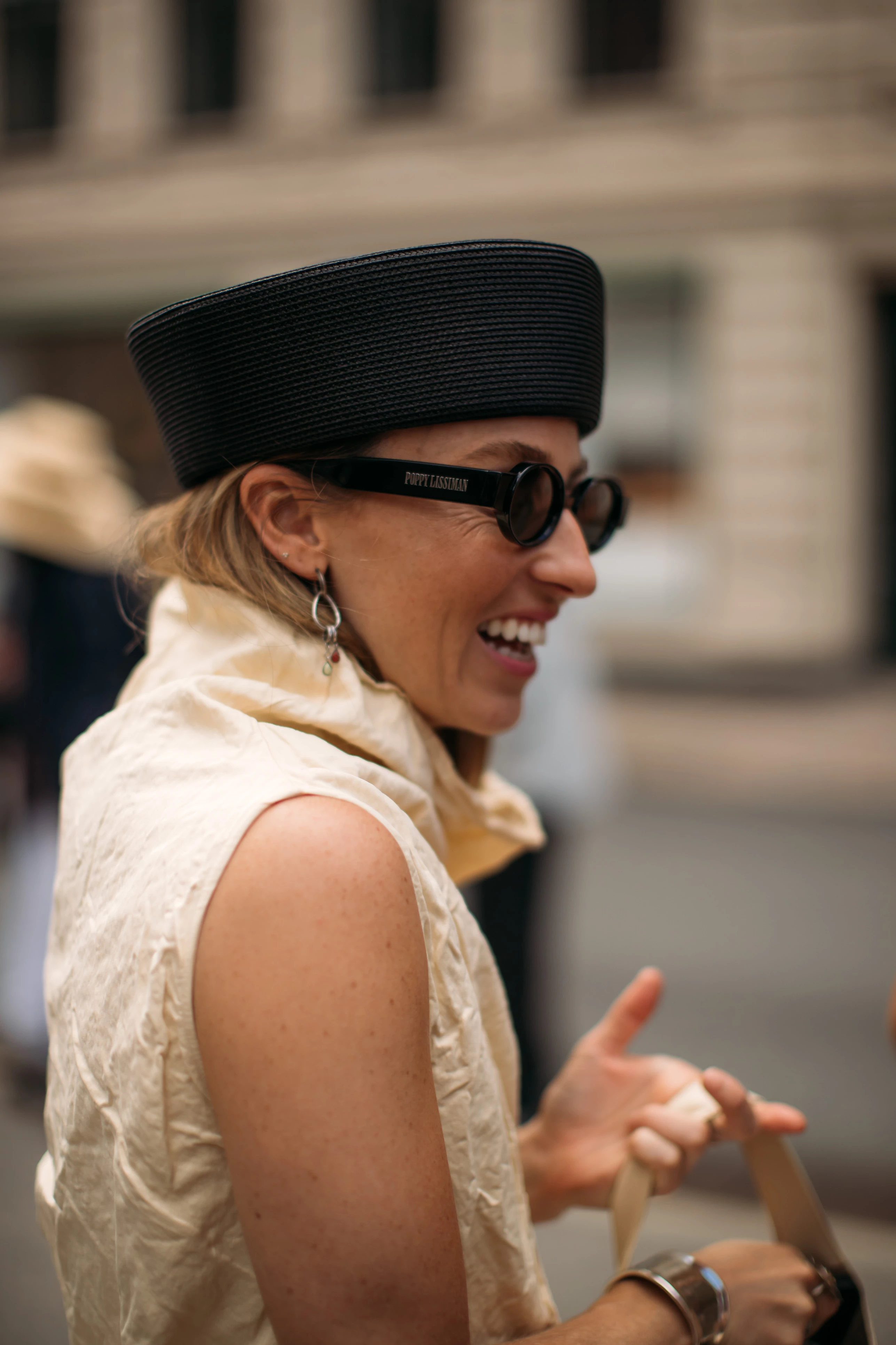 Streetstyle: як прикрасити волосся у стилі скандинавських модниць6