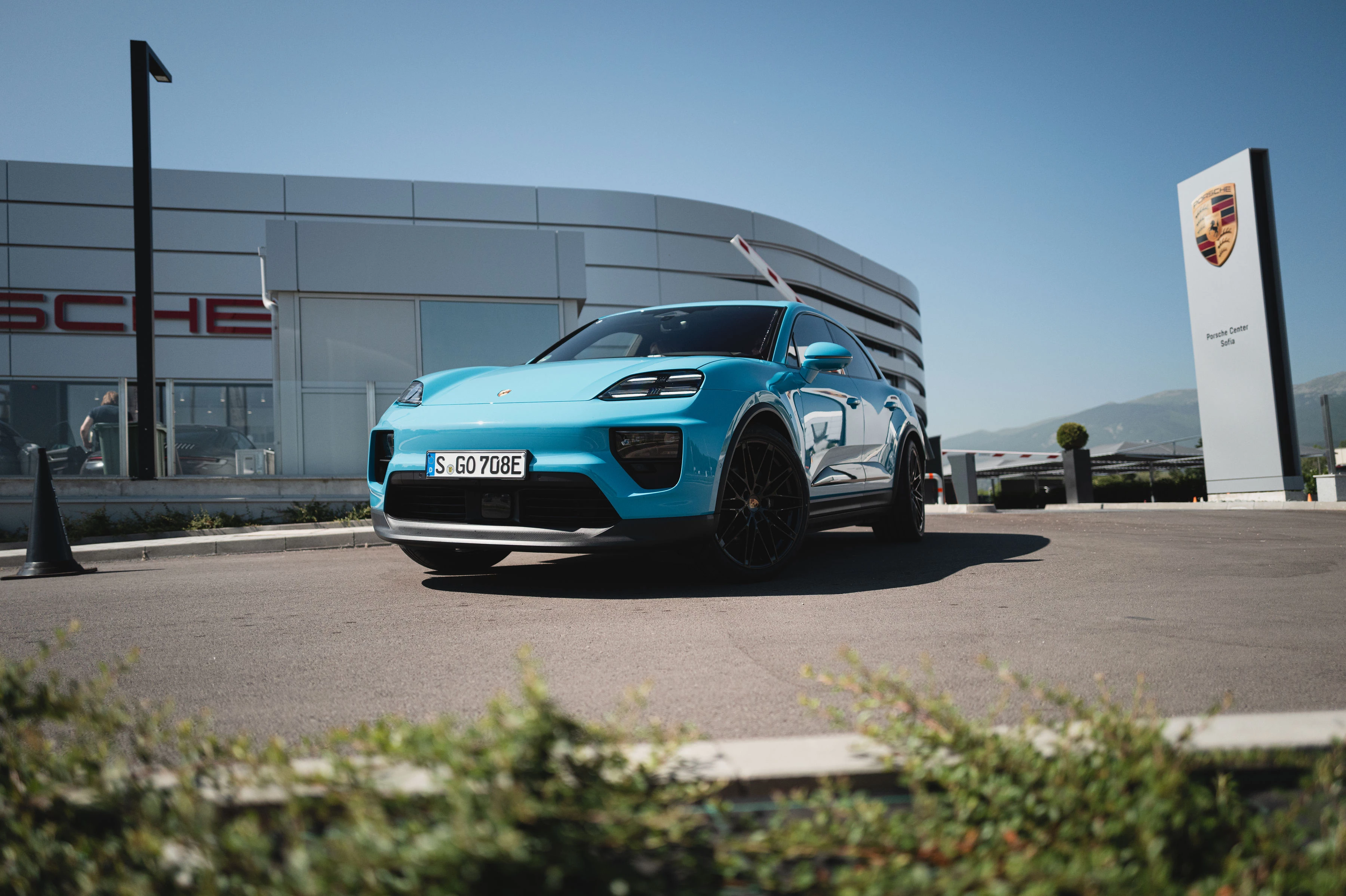 Майбутнє вже тут: що потрібно знати про новий Porsche Macan3