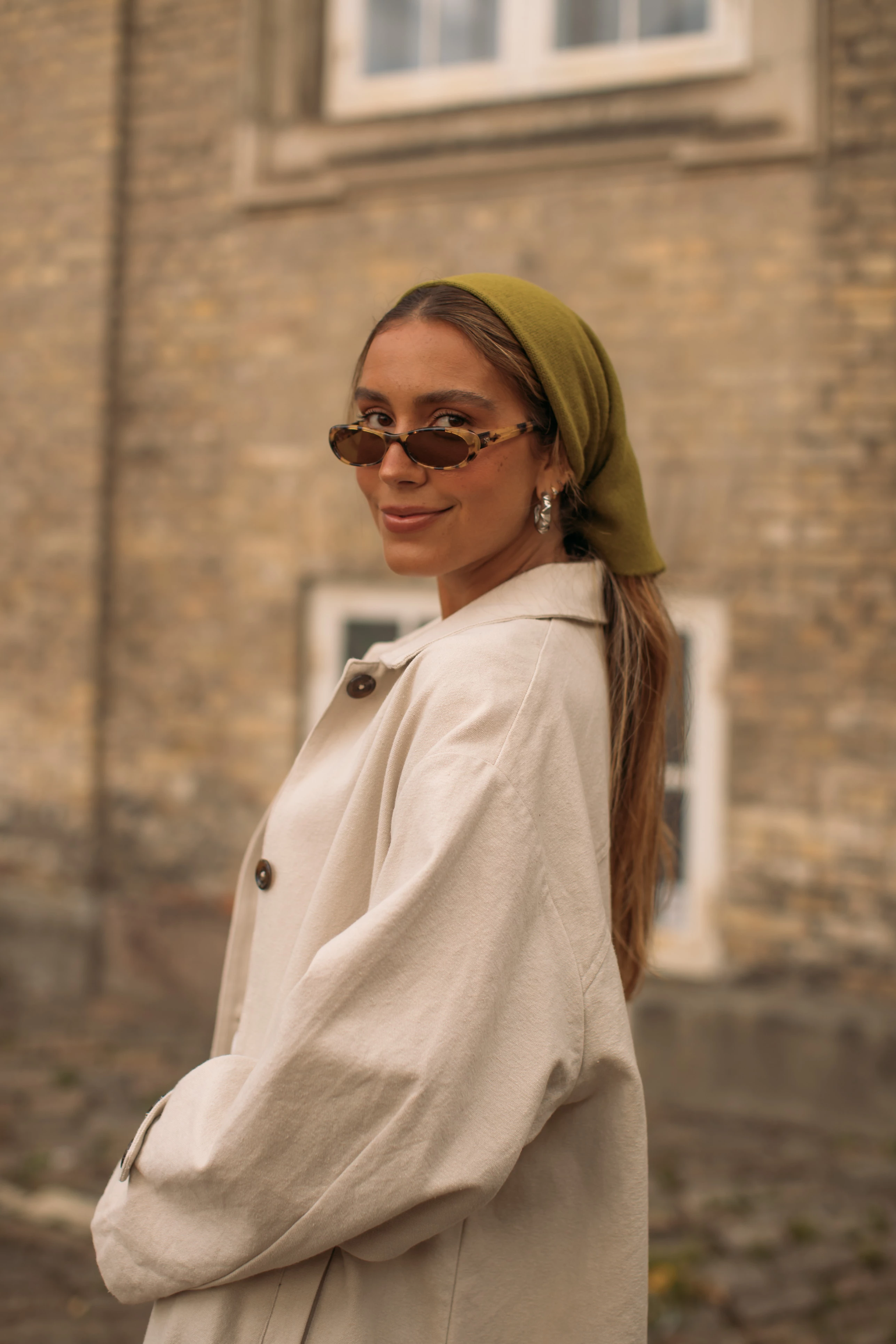 Streetstyle: як прикрасити волосся у стилі скандинавських модниць4