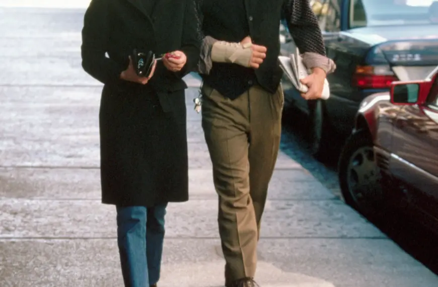 Ці улюблені джинси Керолін Бессетт-Кеннеді мають бути у вашому гардеробі