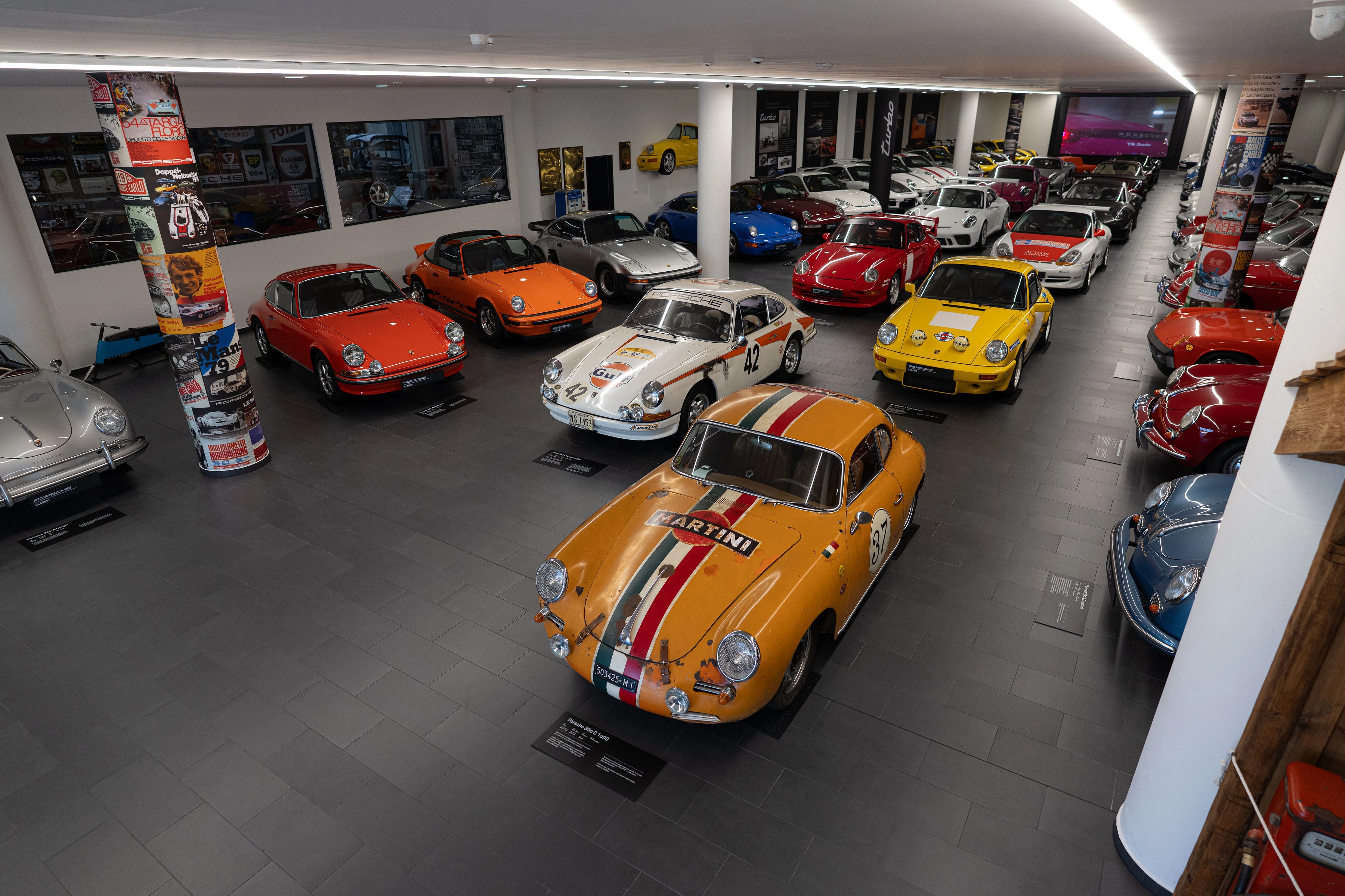 Майбутнє вже тут: що потрібно знати про новий Porsche Macan1