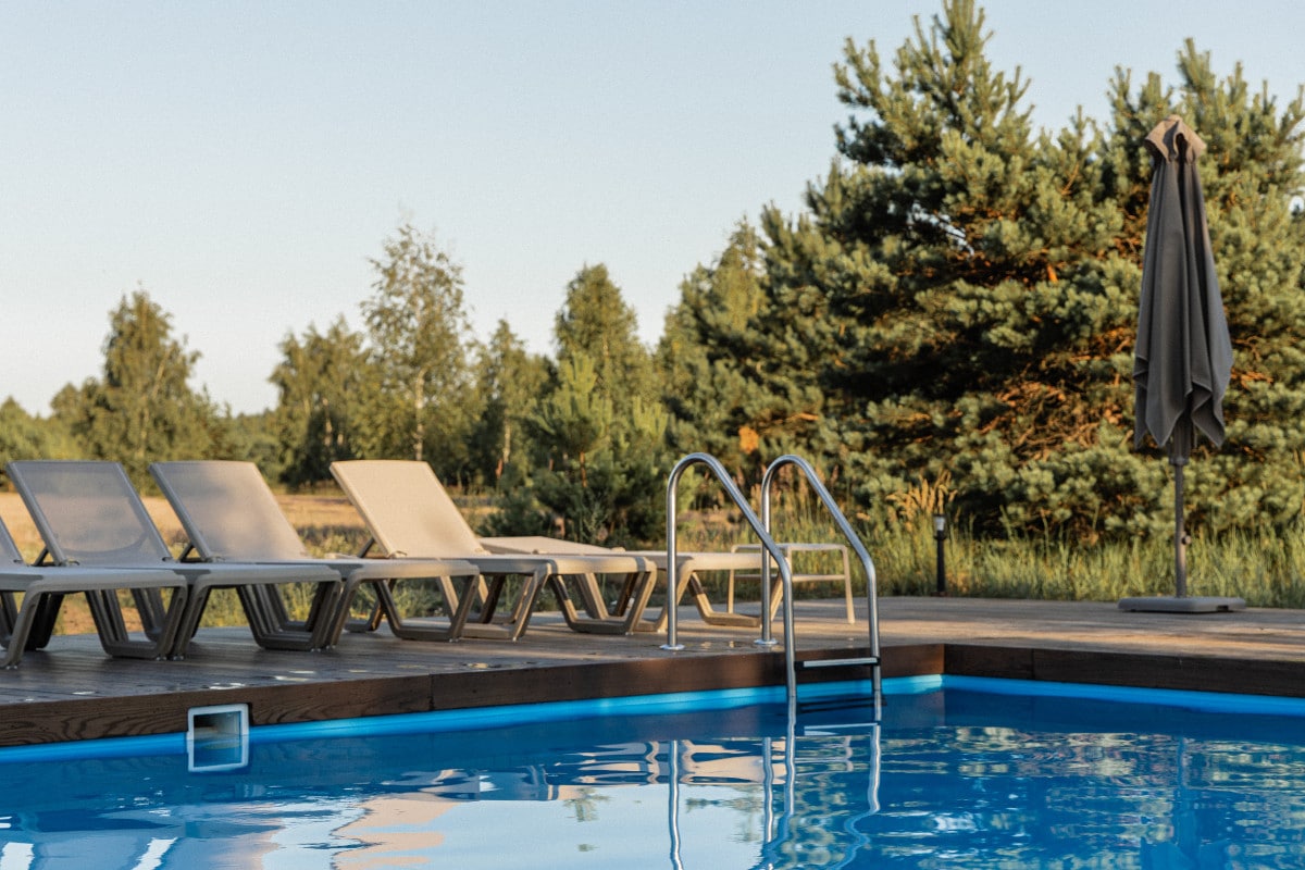 УЛІС відкрив подієвий простір, басейн просто неба і формат вечерь у лісі34