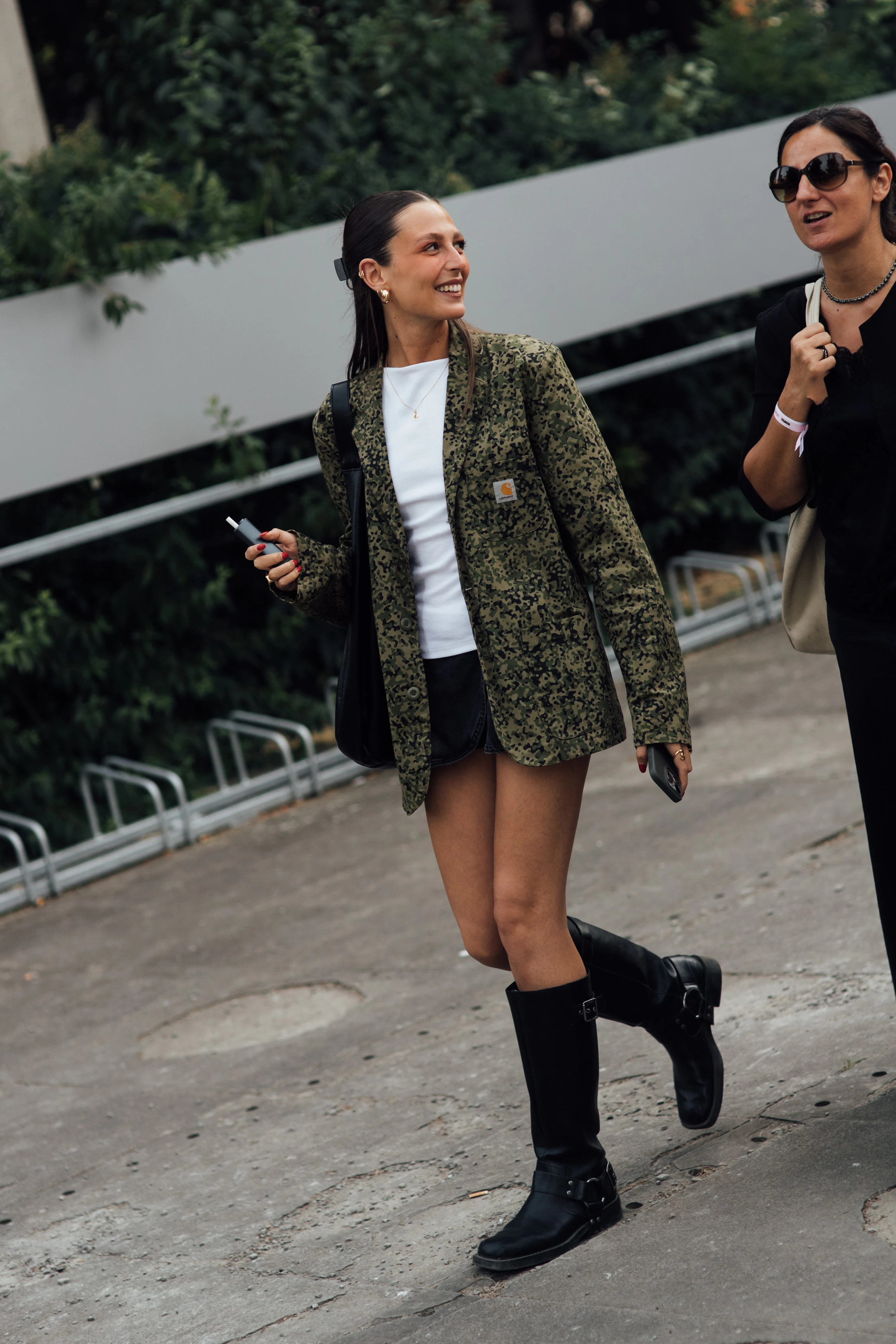 Streetstyle: мініспідниця – наймодніша річ цього серпня1