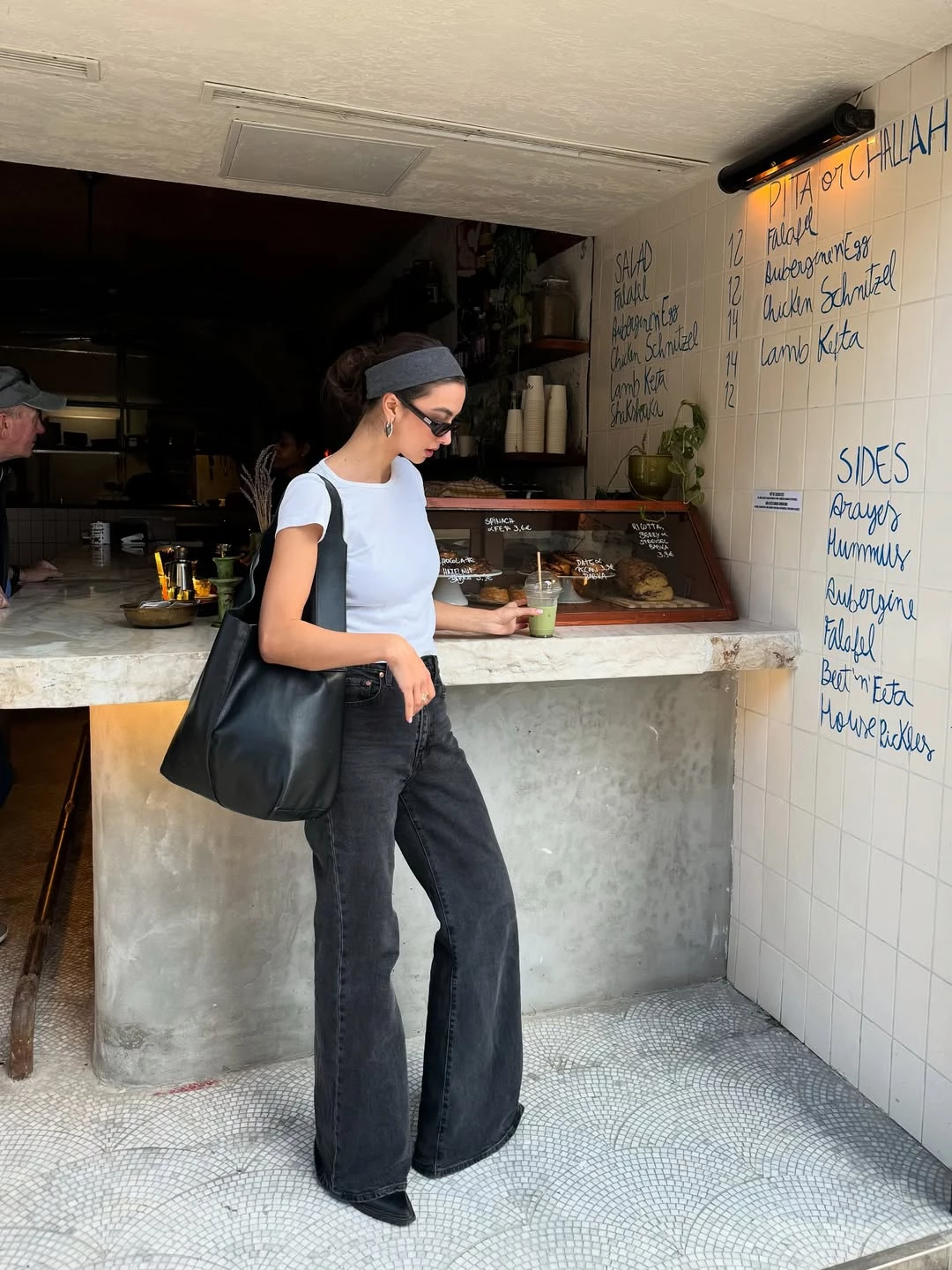 Instagram @laraaceliaa10