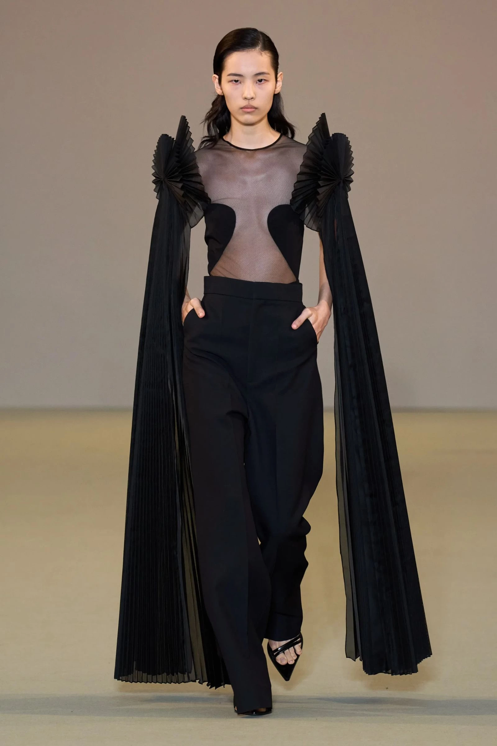 Del Core весна-літо 202510