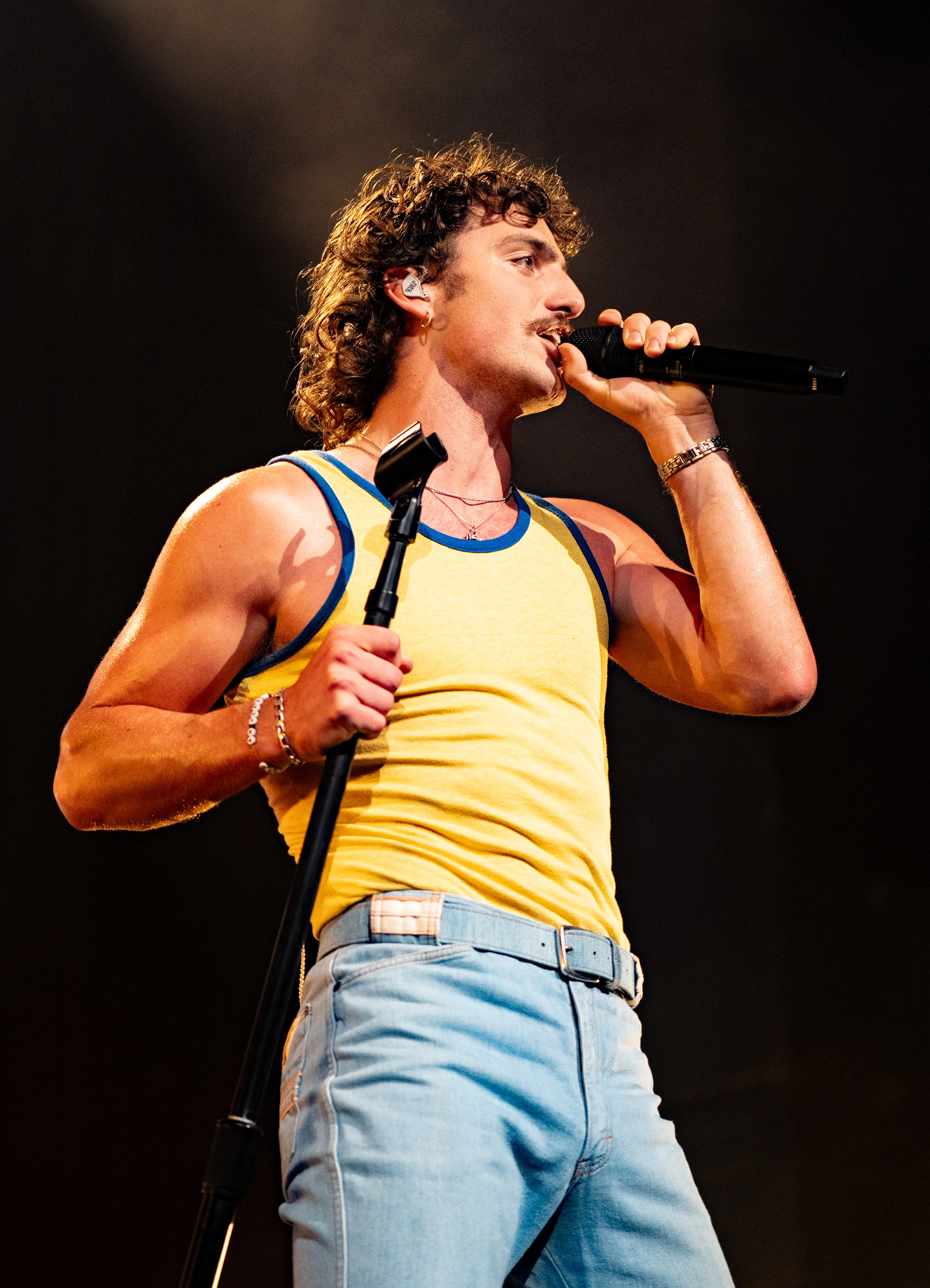 Бенсон Бун 11