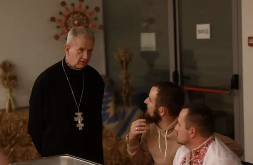 UNBROKEN: Різдвяний вертеп для захисників відроджується