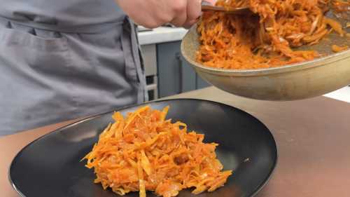 Найкраща тушкована капуста: перевірений рецепт