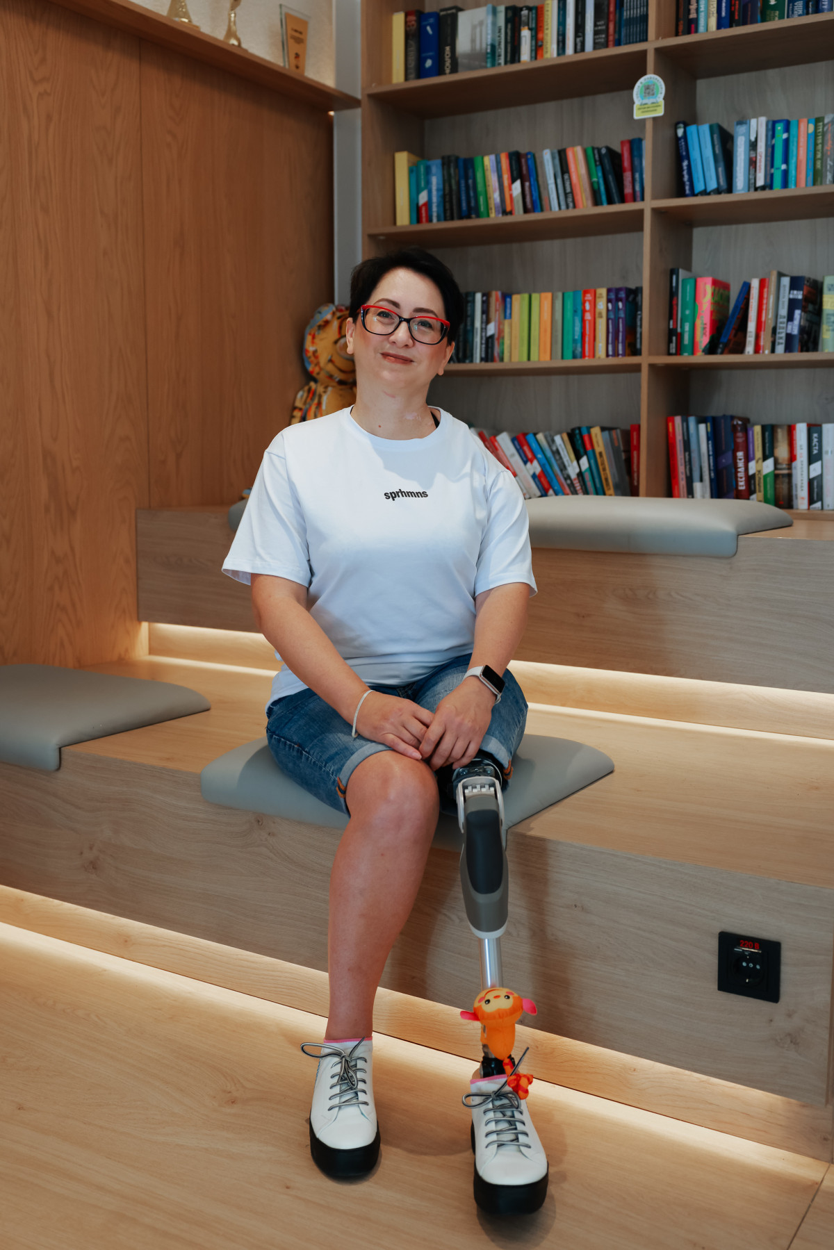 Стовпи духу: розповіді жінок про життя після протезування
3