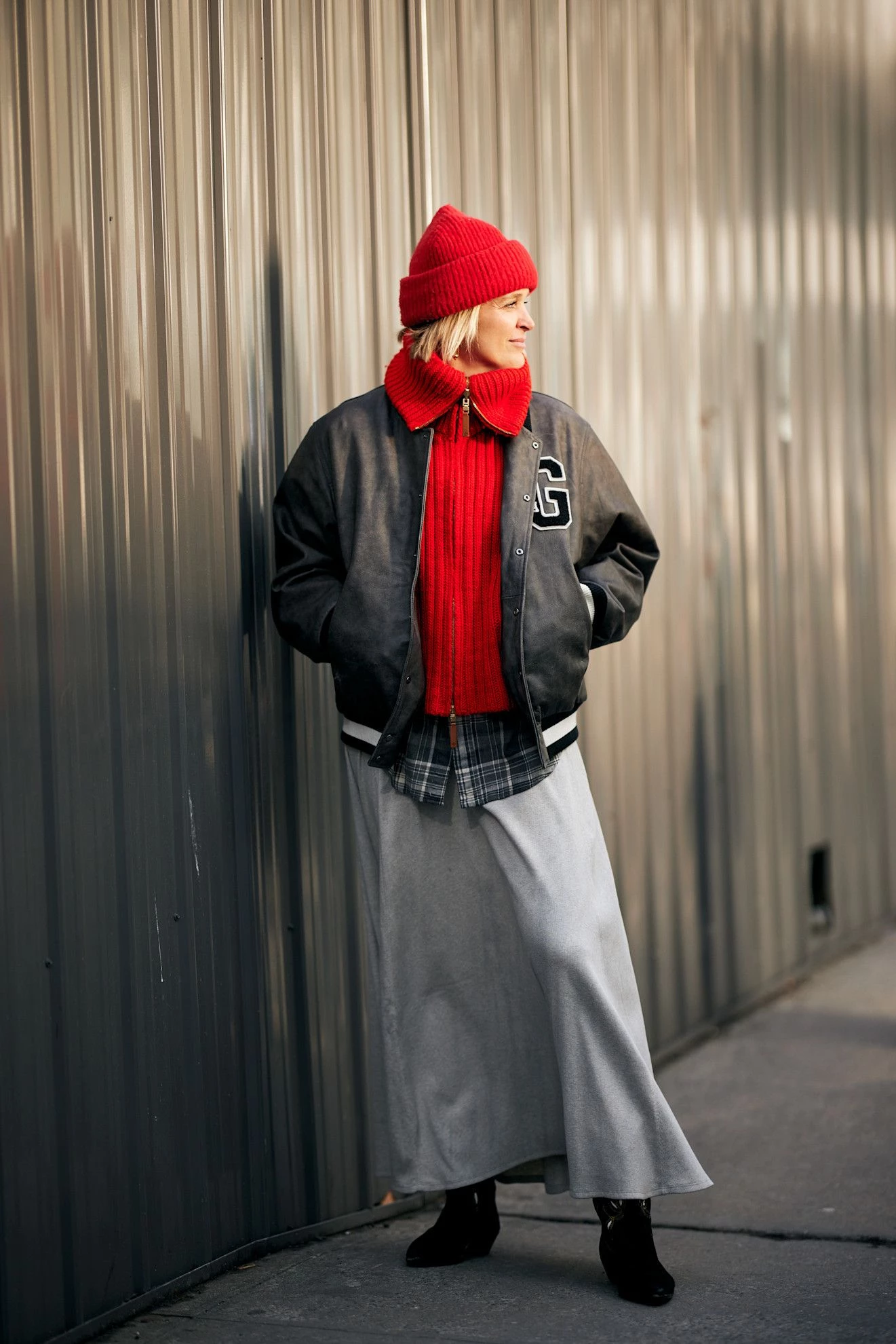 6 модних аргументів на користь того, що багряний джемпер - незамінний елемент твого гардеробу
11