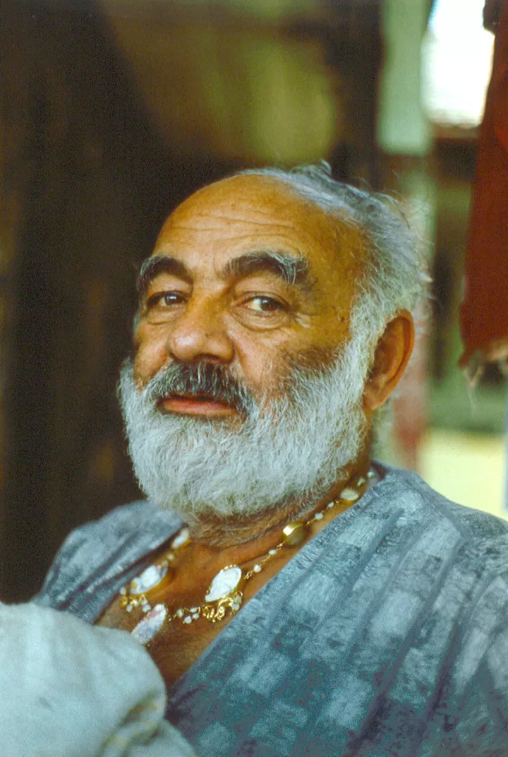 Сергій Параджанов: спадок у сучасній культурі та моді.
7