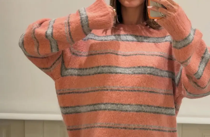 Хейлі Бібер розкрила головний манікюрний тренд 2026.