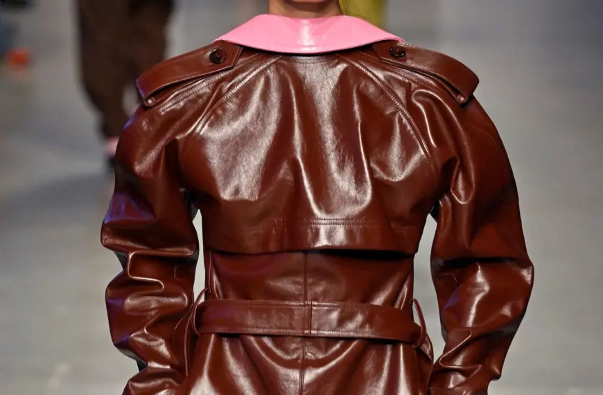 Перевернутий одяг – провідний тренд стилю 2026.