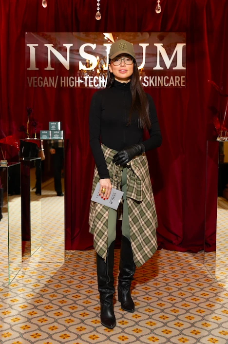 Київ зустрів INSÌUM, італійську марку нейрокосметики.
19