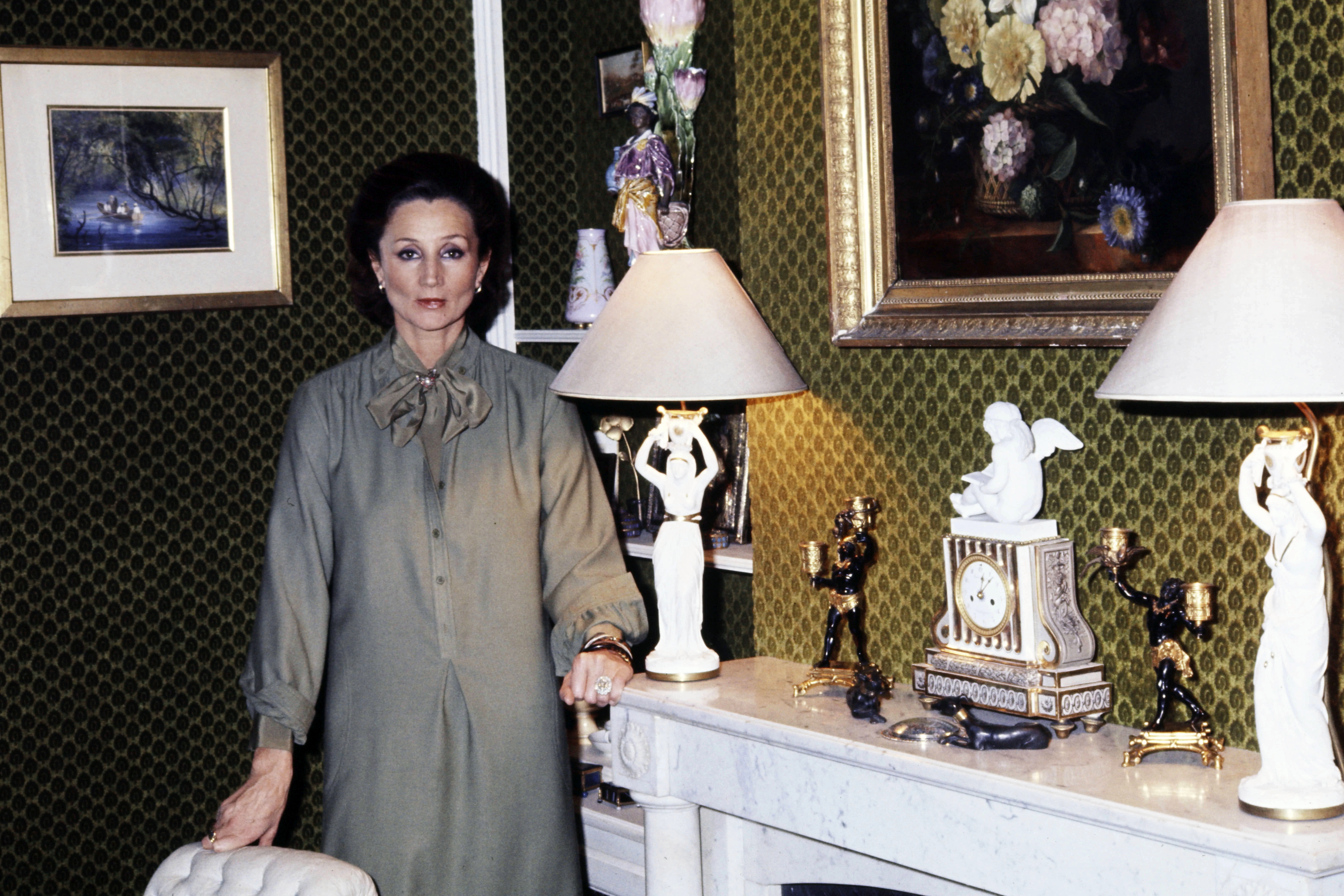 5 таємниць іміджу Жаклін де Рібе – фінальної ікони паризького лоску
10