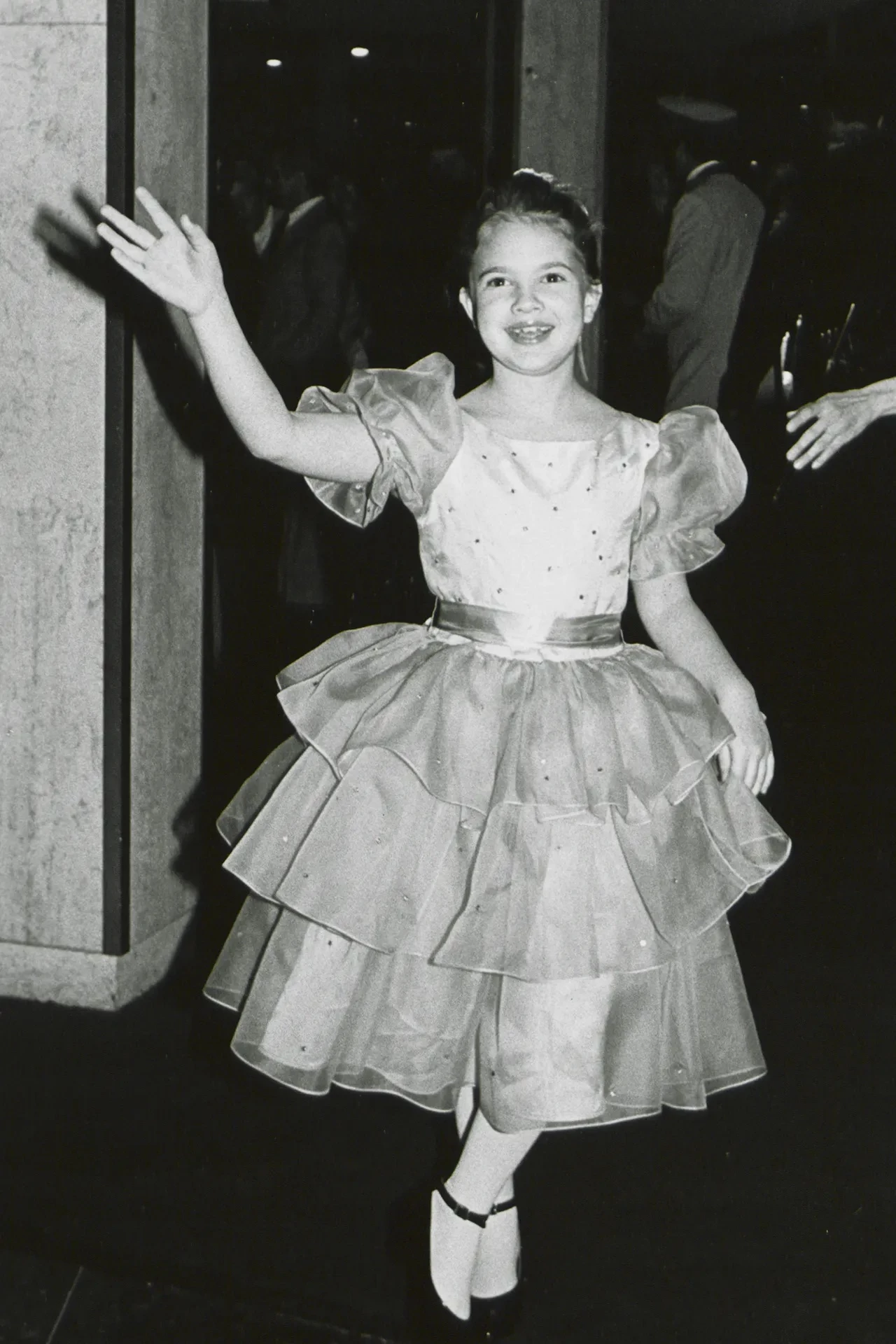 1983: одна з перших появ маленької Дрю Берімор на червоних доріжках4