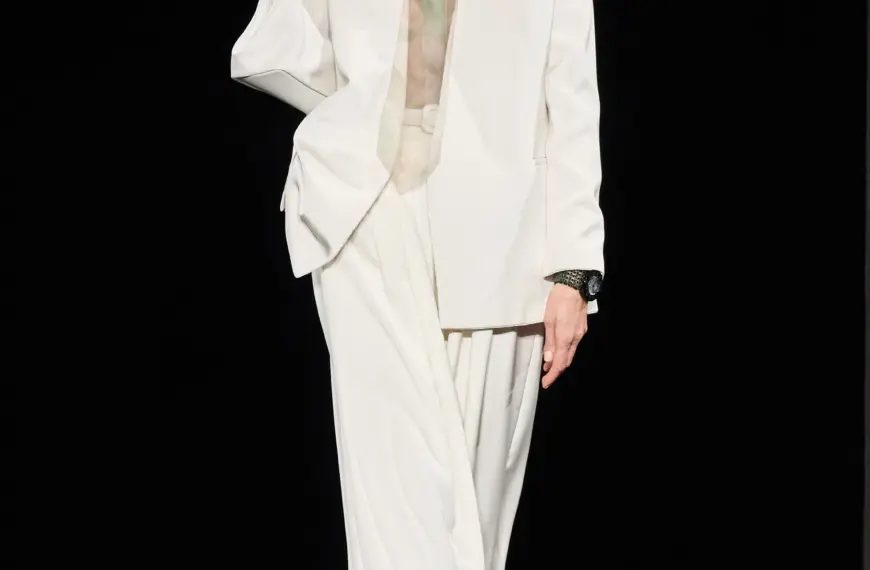 Armani Privé: Перший погляд на колекцію Сільвани Армані