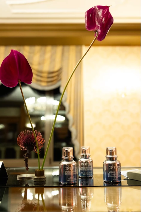 Київ зустрів INSÌUM, італійську марку нейрокосметики.
13