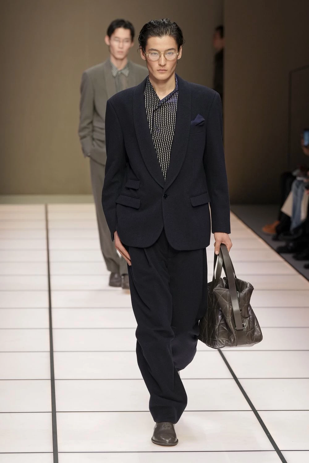 Джорджіо Армані слідом за Армані: свіжий погляд на чоловічу класику в колекції осінь-зима 2026/2027
6