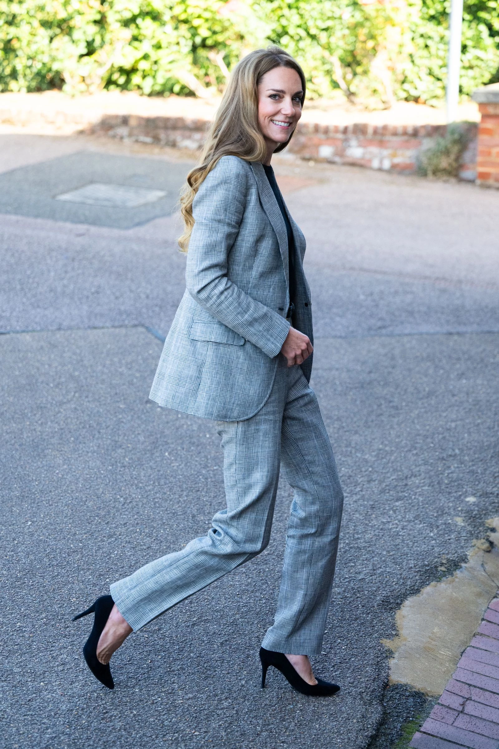 Принцеса Вельська в костюмі в клітинку у вересні 2025 року5