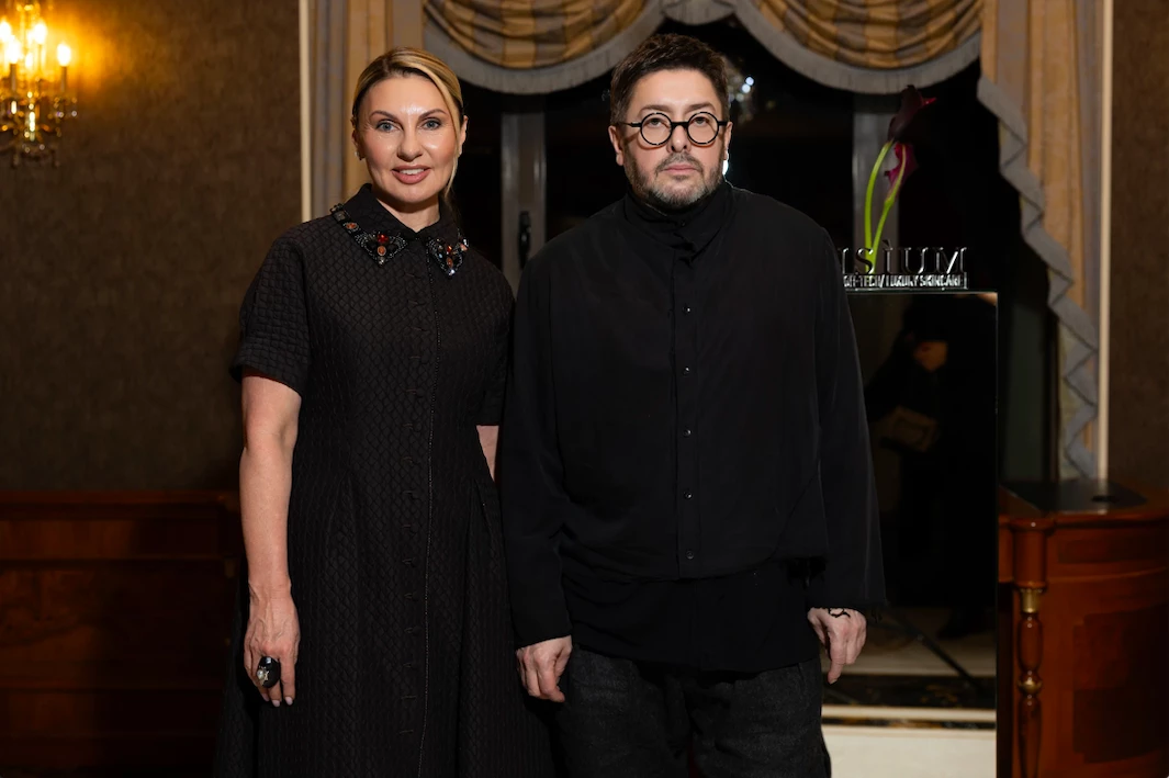 Київ зустрів INSÌUM, італійську марку нейрокосметики.
16