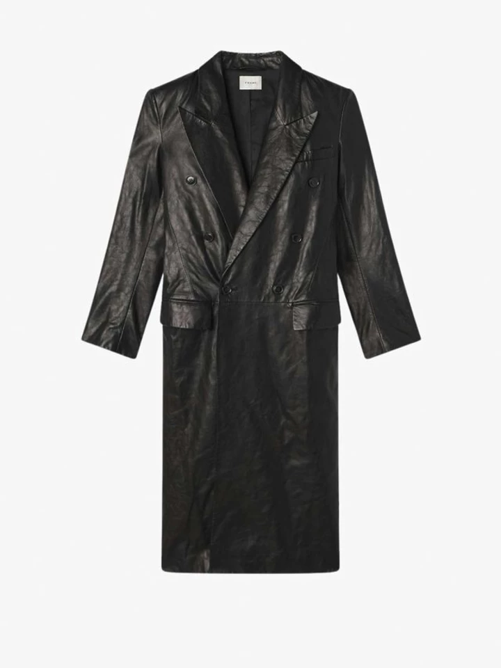 Від блейзерів до об'ємних бомберів: 8 головних трендових шкірянок 2026, що варті уваги
9