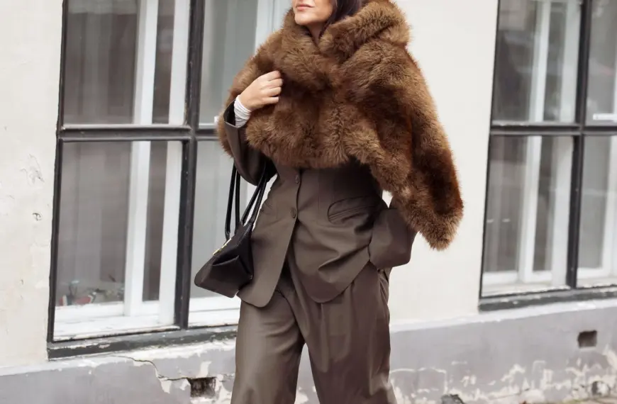 Ось яке взуття замінить підбори у новорічну ніч для стильних дівчат, роблячи їх ще моднішими.