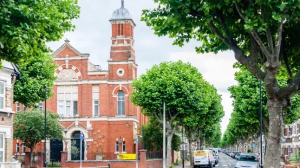 Центр на Гарольд-роуд у Плейстоу, Ньюхем, Лондон.