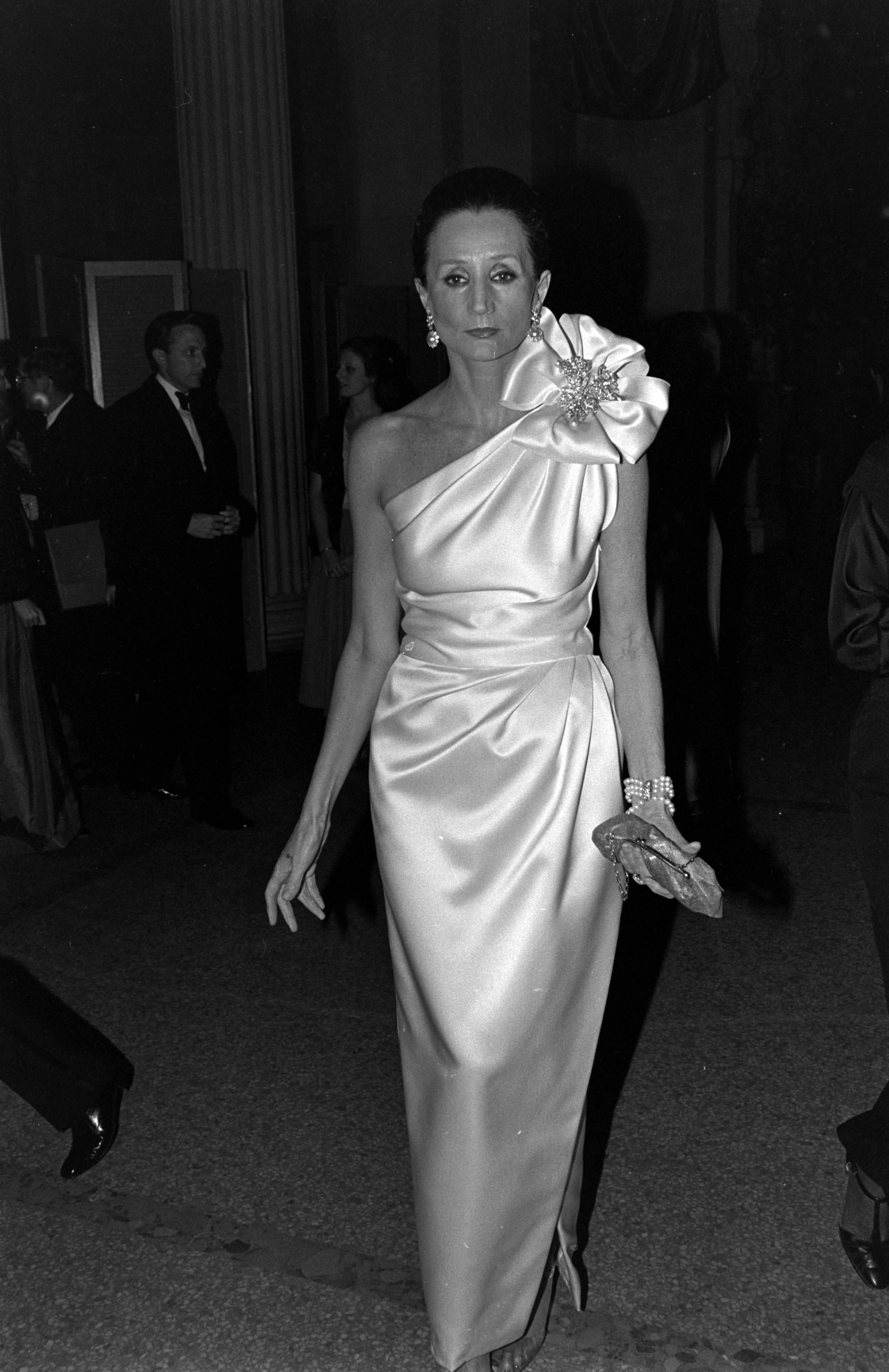 5 таємниць іміджу Жаклін де Рібе – фінальної ікони паризького лоску
4