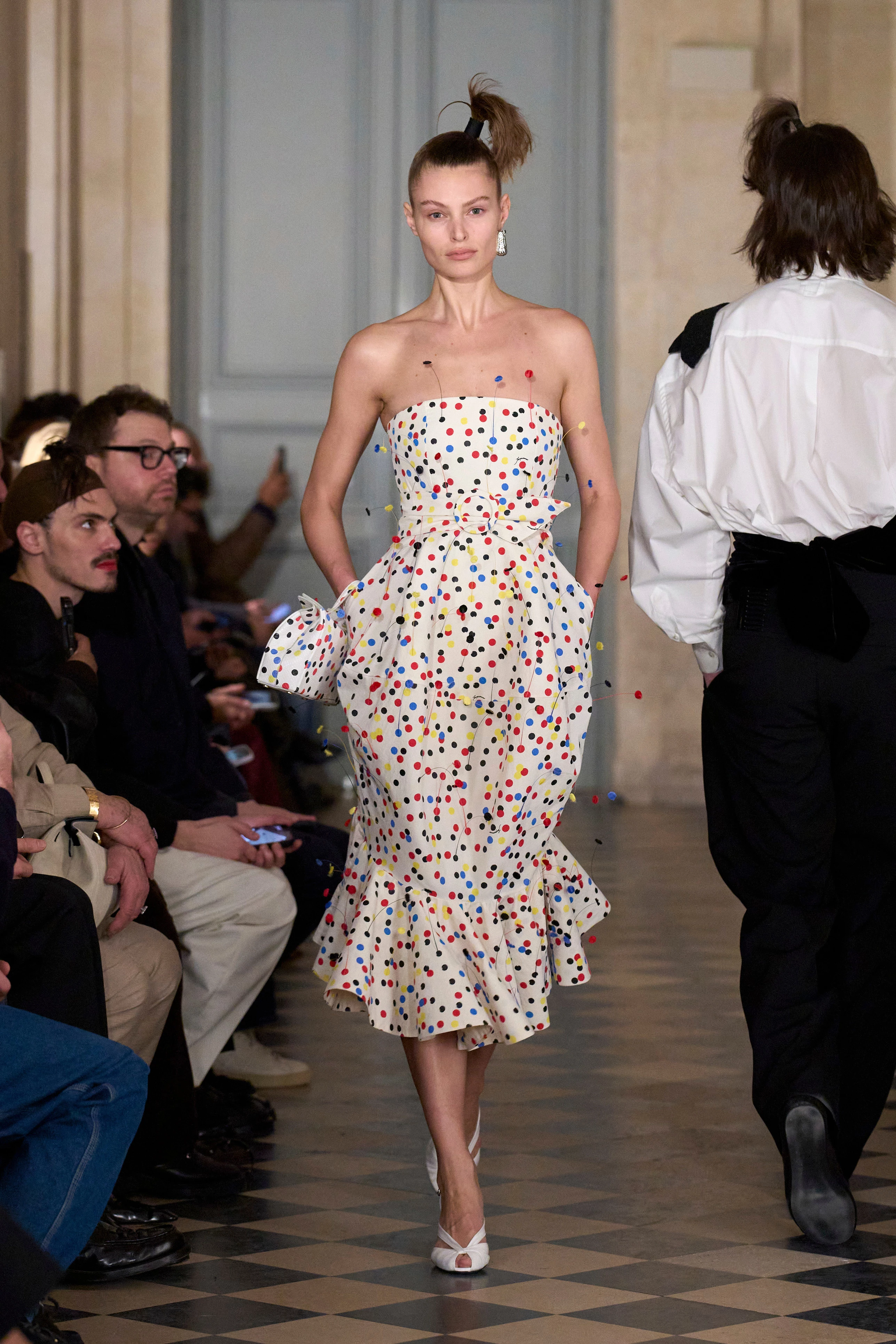 Le Palmier: іронія, спадок та Пікассо в новій збірці Jacquemus
5