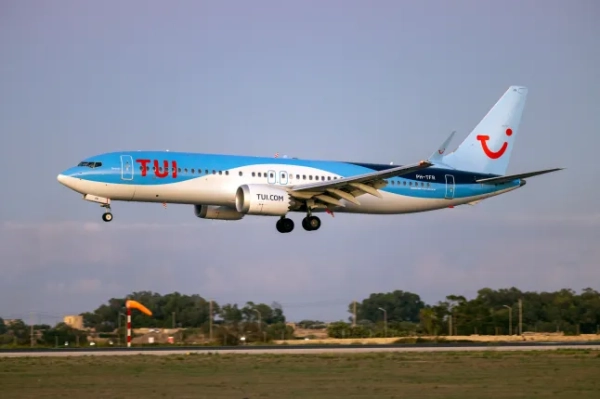 Рейс 737 MAX авіакомпанії TUI