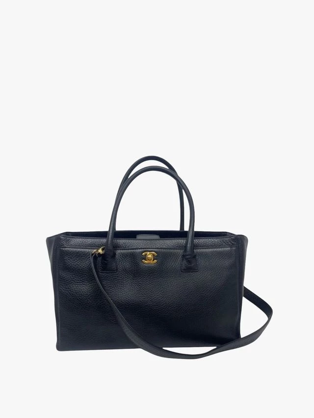 Знакові ретро-сумки: прогнозоване повернення у 2026
7