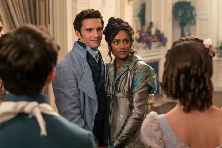 Шикарні образи та казкова історія: свіжі кадри з четвертого сезону "Бріджертонів"
2