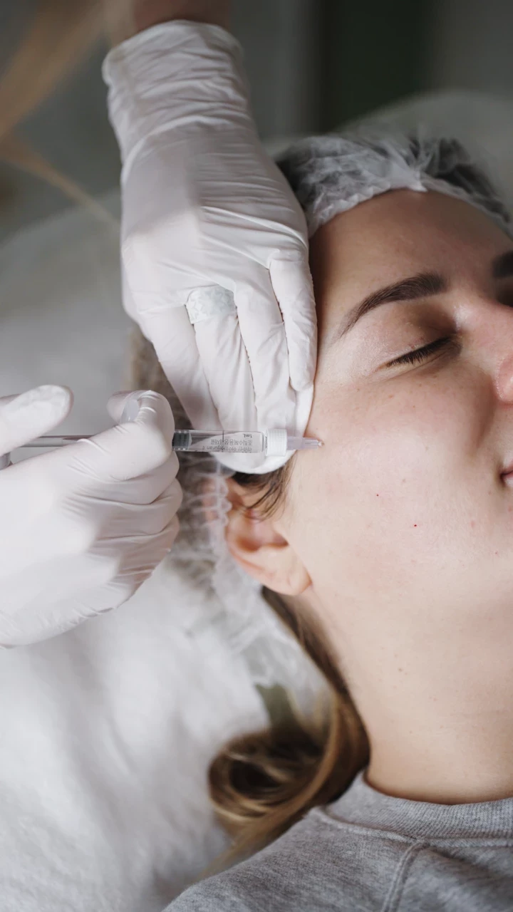 VOGUE UA: Завдання №5. Спланувати річний б'юті-рутинний догляд.
2