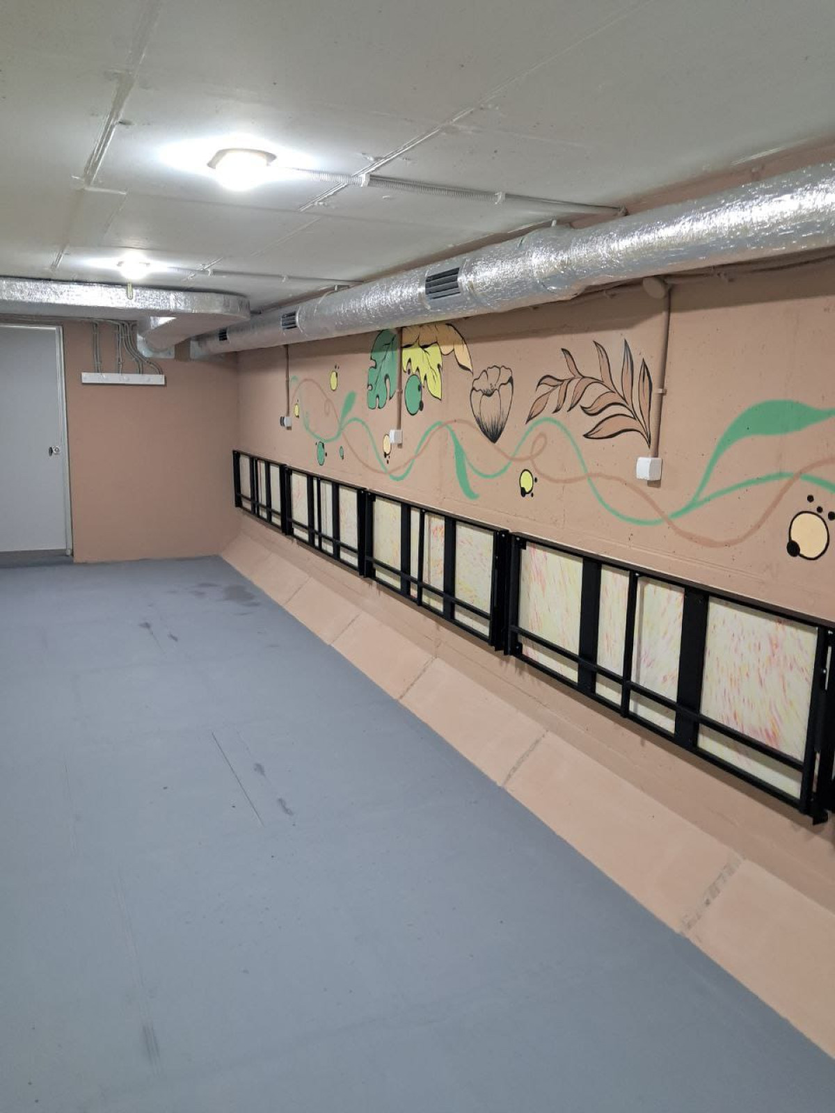 Створення Доступності: Як Recast Plastic, бренд меблів, впроваджує інклюзивність в дизайн.
12