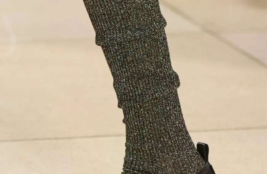 Балетки з каблуком — наймодніше взуття 2026.