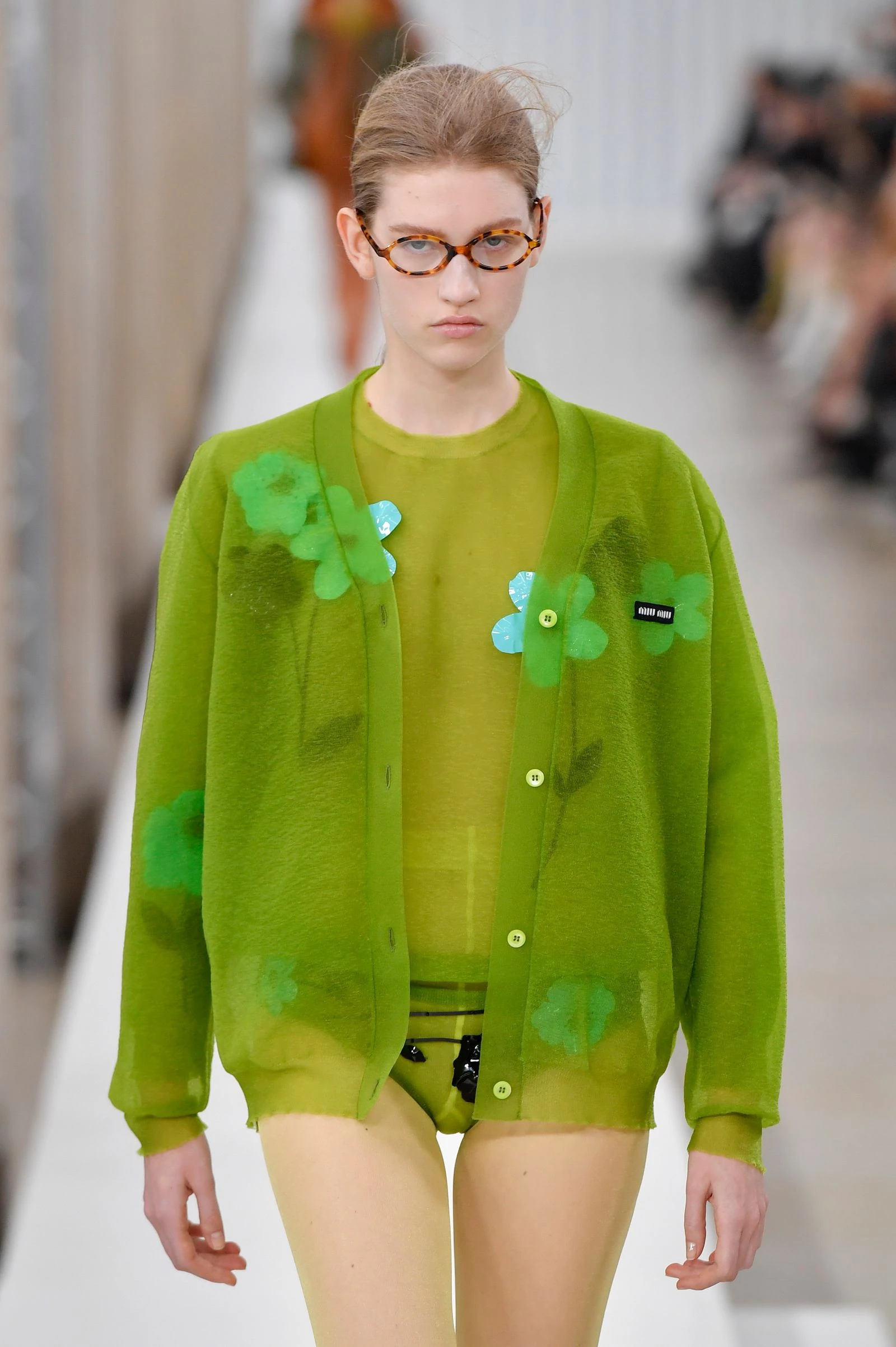 Miu Miu осінь-зима 2023/2024. Victor VIRGILE/Gamma-Rapho/Getty Images7