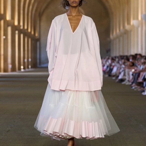 Балетна пачка повертається: стильні поради для найромантичнішого тренду 2026.