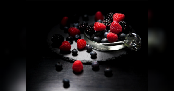 Дослідники виявили ягоду, що сповільнює старіння.