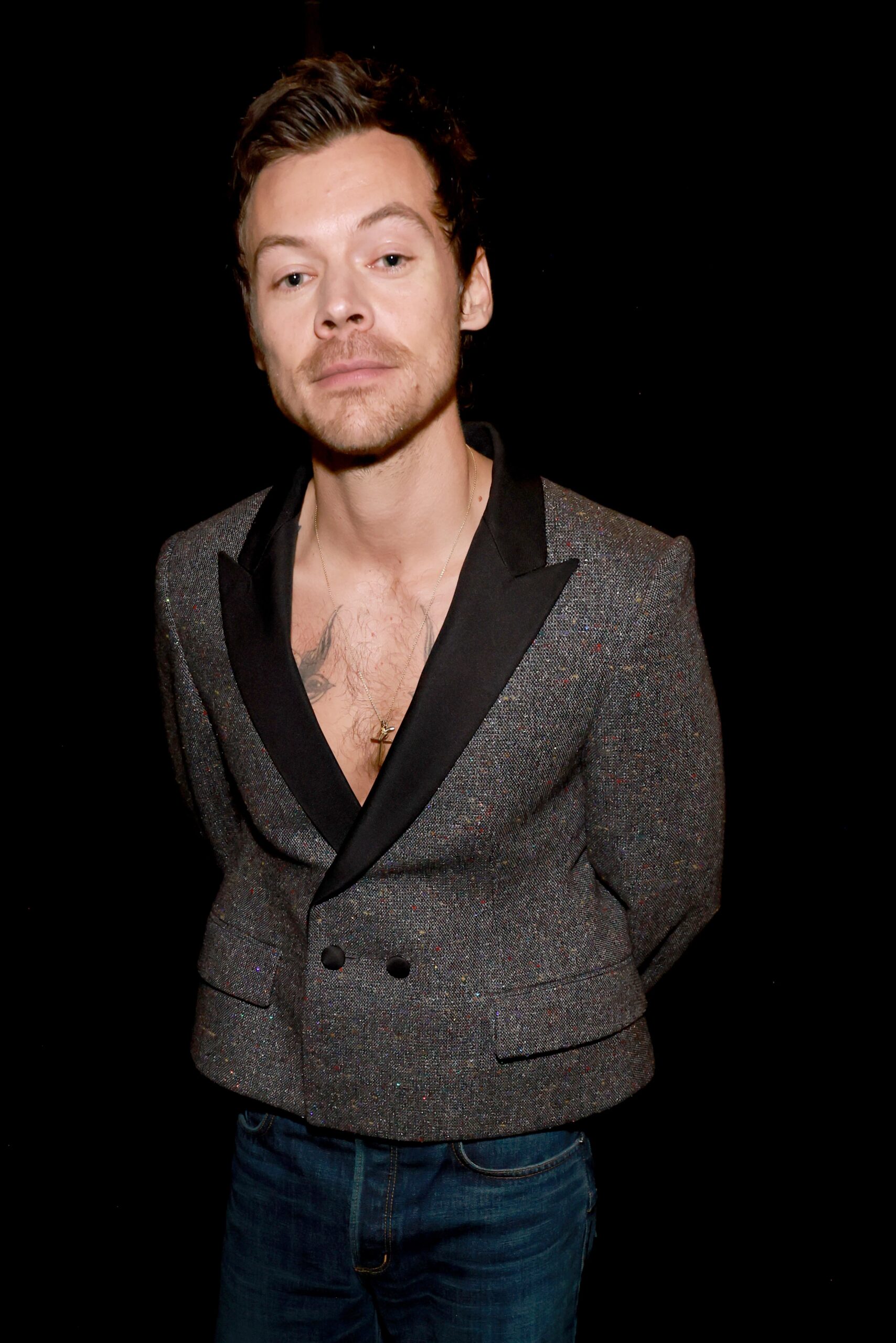 Гаррі Стайлз знову диктує моду — і ми в захваті.