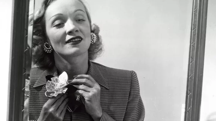 Чтиво на дозвіллі: "Cartier: Секрети династії, яка створила ювелірний дім"
4