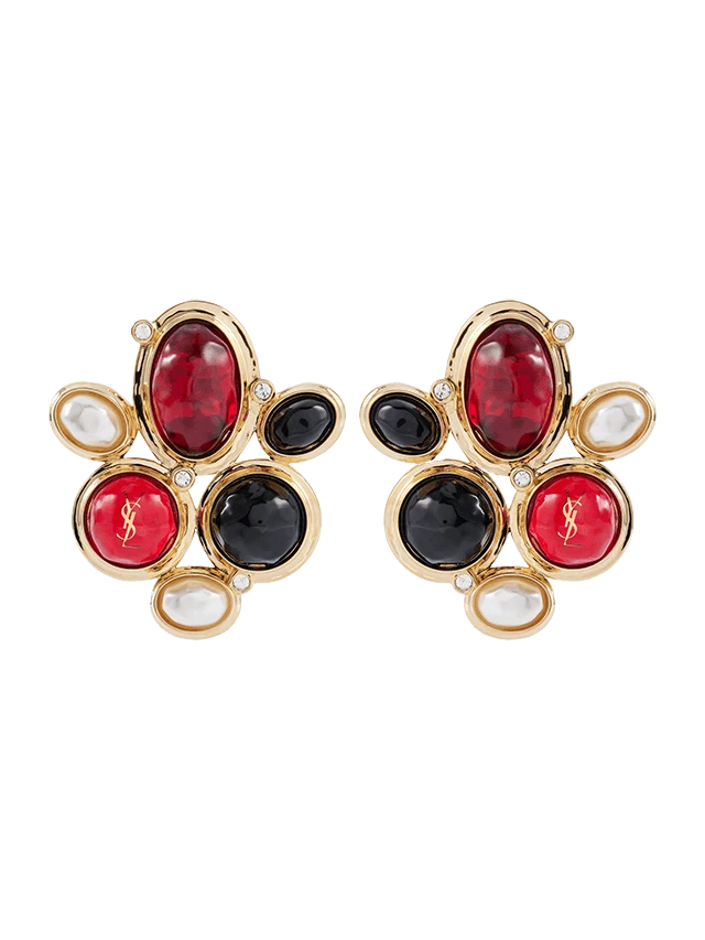 7 Fashion-Forward Jewelry Styling Tips
13