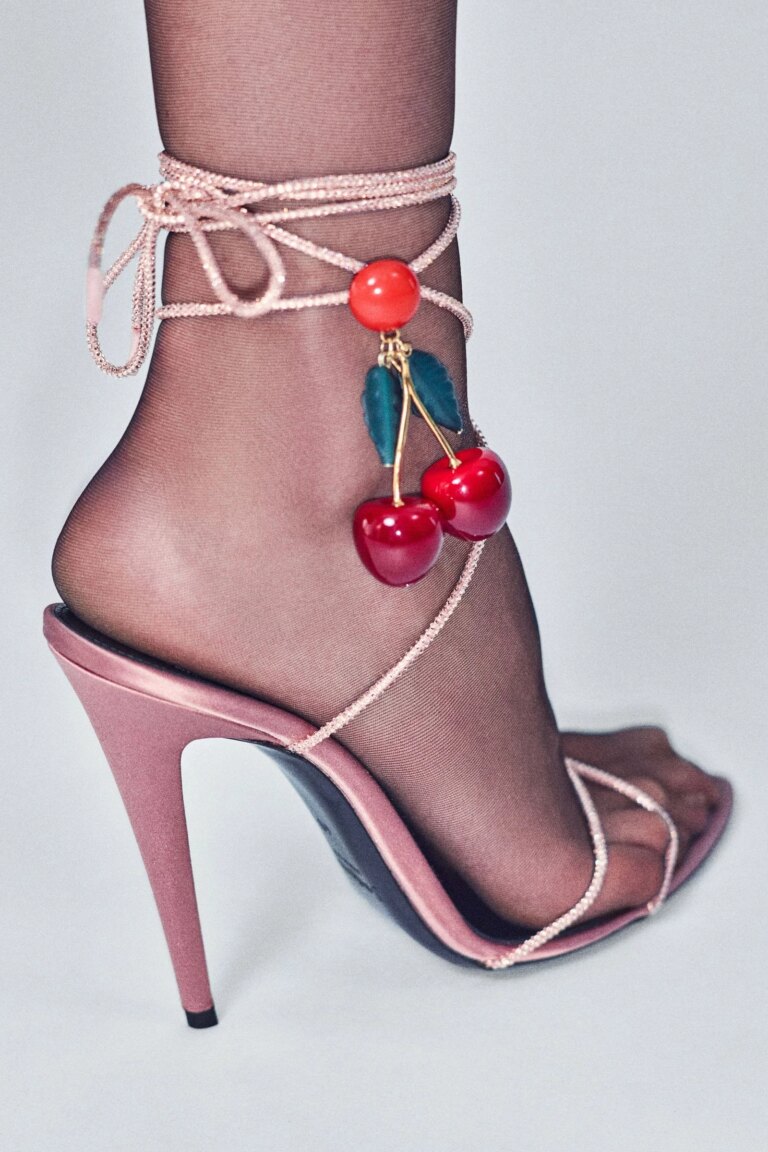 Простий візерунок штурмує подіуми – і вам точно захочеться мати його у гардеробі. 2