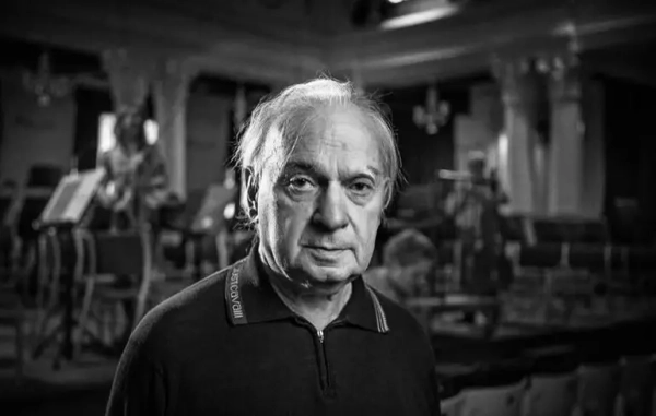 Відійшов у вічність Роман Кофман, видатний діяч української музичної сцени. 14