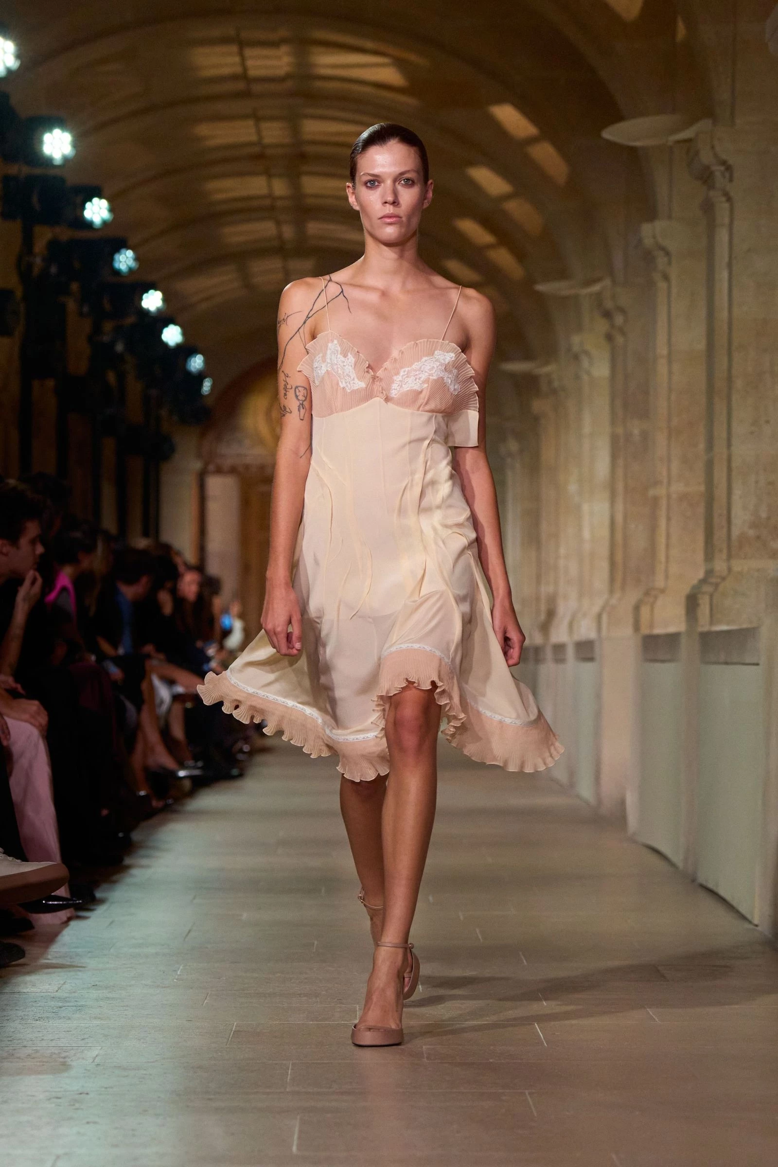 Victoria Beckham весна-літо 20264