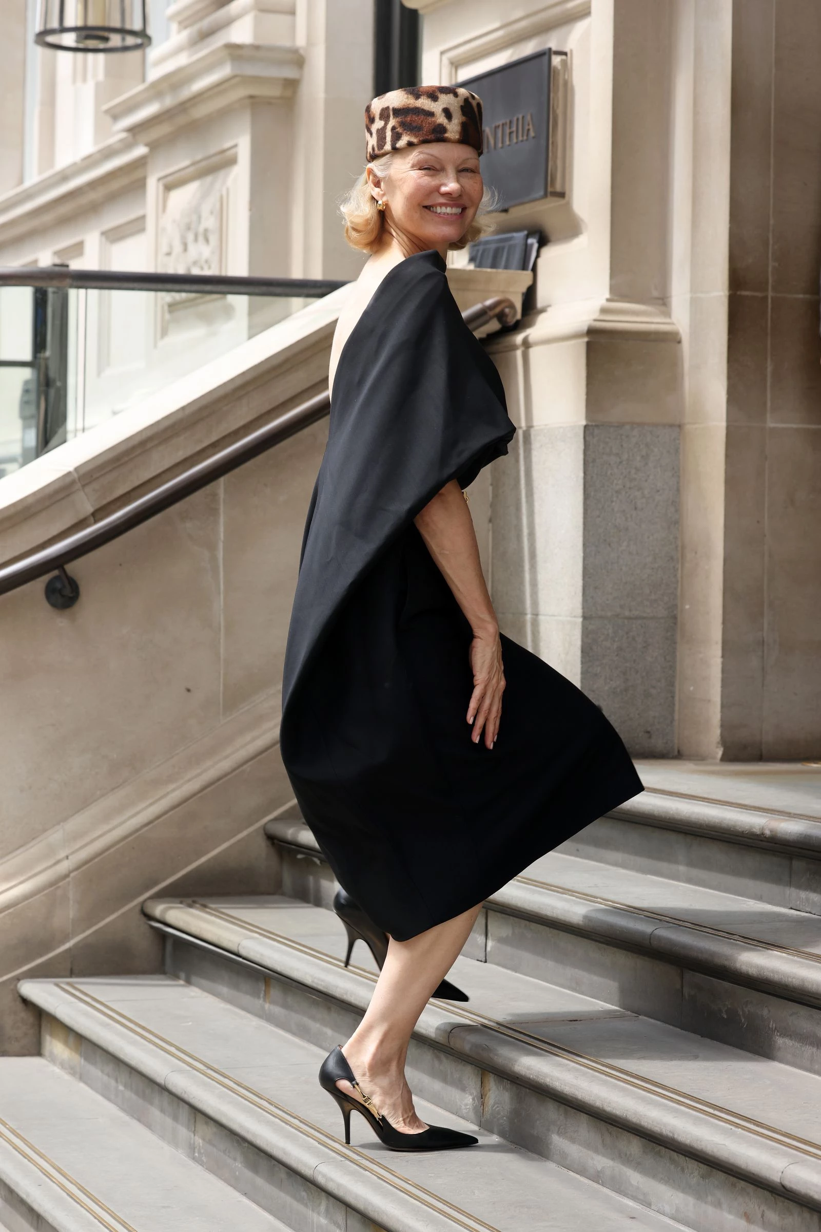 Памела Андерсон під час престуру 4