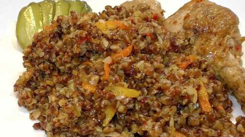 Повний казанок апетитної гречки з курятиною – легкий…